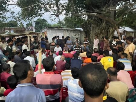 কুষ্টিয়া মিরপুর উপজেলায় আজ থেকে শুরু হতে যাচ্ছে নৈশ প্রহরীর পাহাড়া।