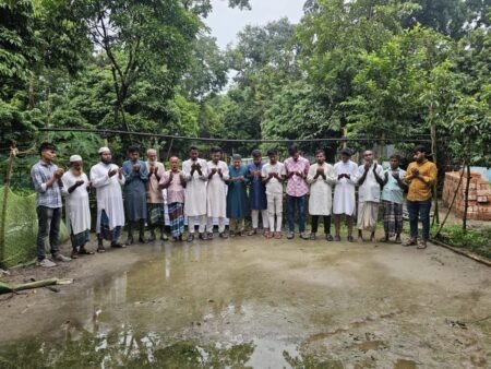 জামালপুরে শহীদ সাফওয়ান আখতার সদ্যের কবর জিয়ারত