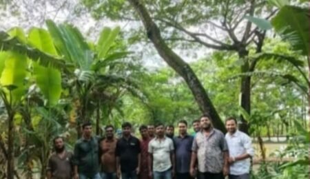 দাওয়াত না দেয়ায় আয়োজিত খাবার নষ্ট করলেন বিএনপি নেতাকর্মীরা