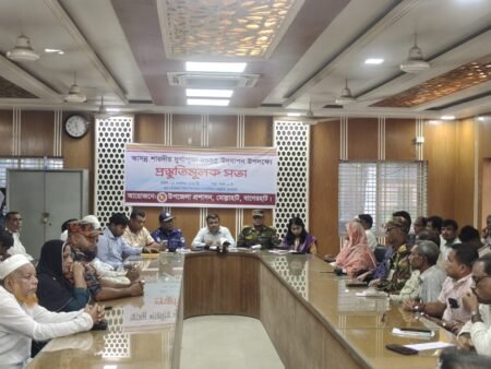 আসন্ন শারদীয় দুর্গাপূজা উপলক্ষে মোল্লাহাটে প্রস্তুতিমূলক সভা অনুষ্ঠিত