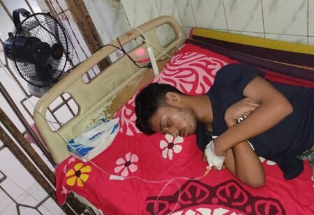 ঠাকুরগাঁওয়ে নির্মানাধীন ৪ তলা ভবনের দেয়াল পড়ে শিক্ষার্থী গুরুতর আহত