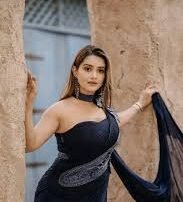 নাটক থেকে সিনেমায় গেলেই নায়িকার পোশাক ছোট: অথচ দর্শক একই দেশের!
