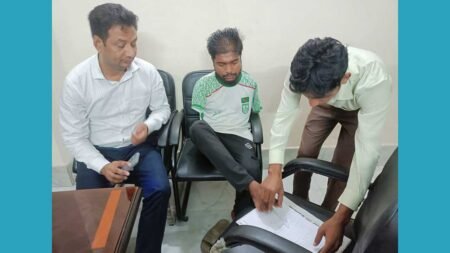 হাত না থাকলেও জসিম পেলেন এনআইডি