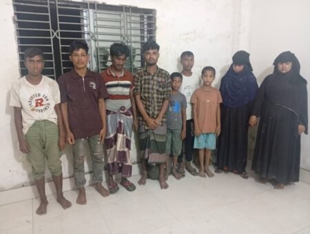ধানক্ষেতের ভিতর থেকে ১৩ জন ভুক্তভোগীকে অক্ষত অবস্থায় উদ্ধার