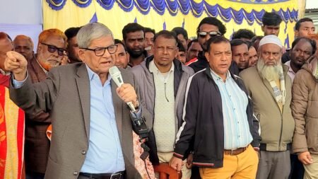 ঠাকুরগাঁওয়ের পথসভায় সরকার পরিচালনার অভিজ্ঞতার কথা বললেন মির্জা ফখরুল