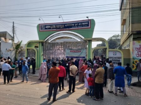 বগুড়া সদর (বগুড়া-৬) আসনে উৎসবমুখর পরিবেশে ভোটগ্রহণ