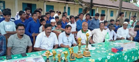 গোয়াইনঘাটে আন্তঃশ্রেণী ফুটবল টুর্নামেন্টের ফাইনাল সম্পন্ন জাঁকজমকপূর্ণ পুরস্কার বিতরণ