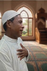 খ্রিস্টান ধর্ম ত্যাগ করে ইসলাম গ্রহণ বাচ্চু মারাকের নতুন নাম আব্দুল্লাহ
