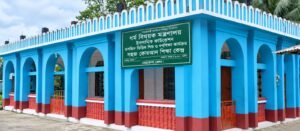 শিক্ষার্থীর সংখ্যা কাগজে, মক্তবের দরজায় তালা